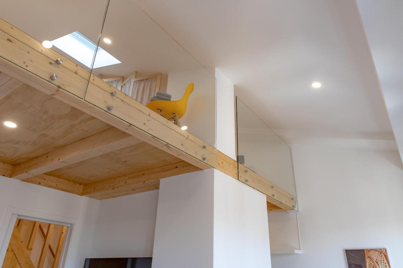 Alvaro's Charming Loft By Mp